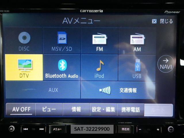 Suzuki SWIFT 2018-03 8882457-18