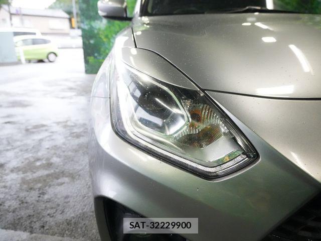 Suzuki SWIFT 2018-03 8882457-25