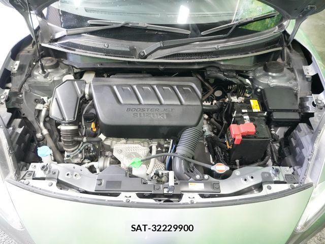 Suzuki SWIFT 2018-03 8882457-28