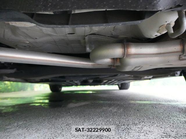 Suzuki SWIFT 2018-03 8882457-29