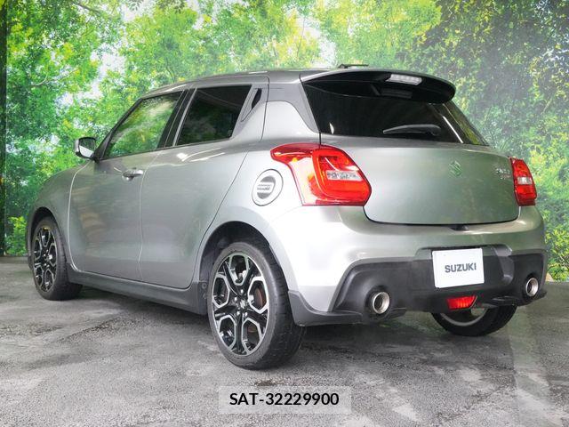 Suzuki SWIFT 2018-03 8882457-8