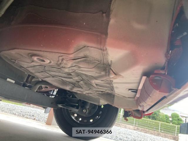 Suzuki SWIFT 2020-09 8882464-9