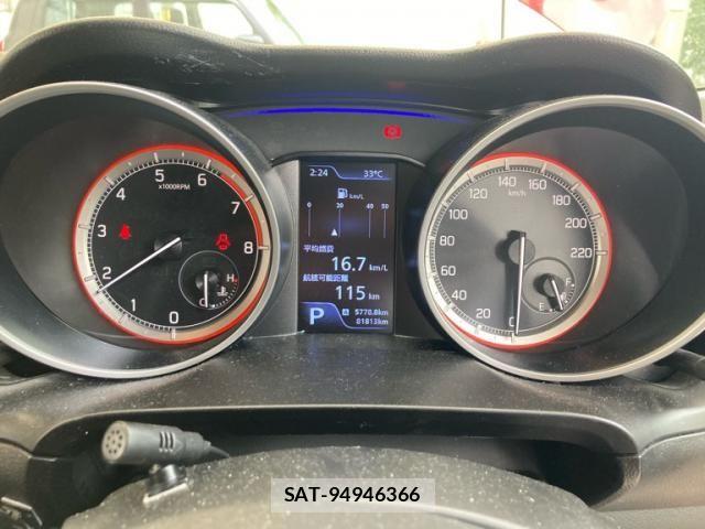 Suzuki SWIFT 2020-09 8882464-17
