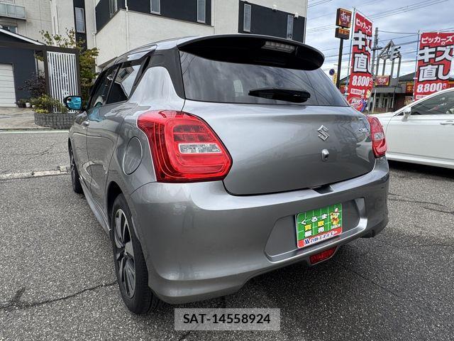 Suzuki SWIFT 1955-04 8882462-2