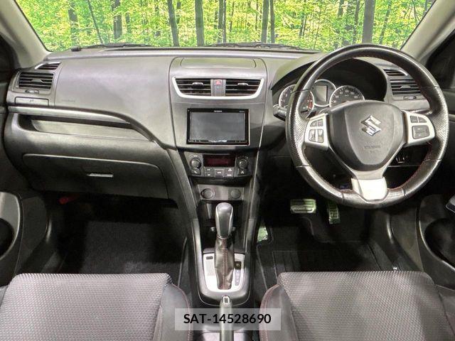 Suzuki SWIFT 2012-05 8882466-1