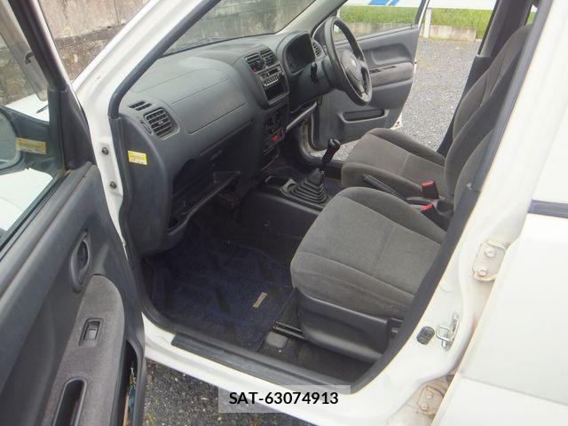 Suzuki SWIFT 2003-08 8882475-13
