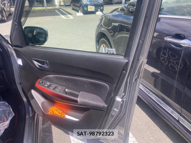 Suzuki SWIFT 2022-08 8882449-13