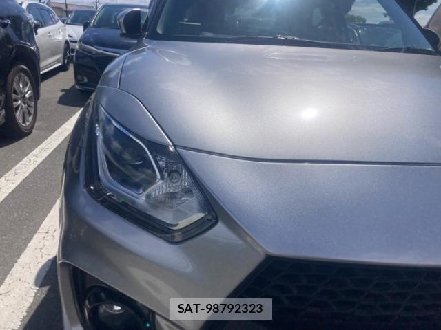 Suzuki SWIFT 2022-08 8882449-1