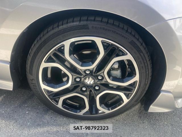 Suzuki SWIFT 2022-08 8882449-2
