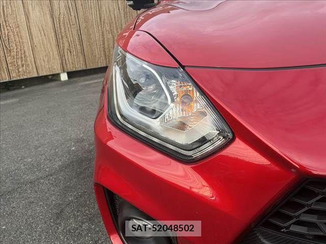 Suzuki SWIFT 2021-10 8882454-18