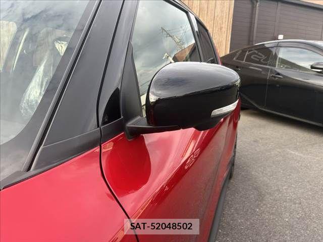 Suzuki SWIFT 2021-10 8882454-21
