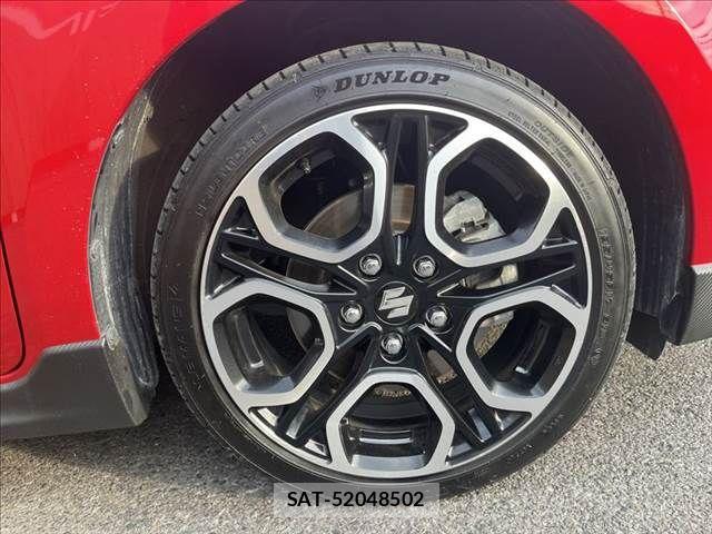 Suzuki SWIFT 2021-10 8882454-23