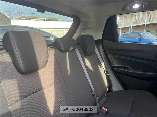 Suzuki SWIFT 2021-10 8882454-4