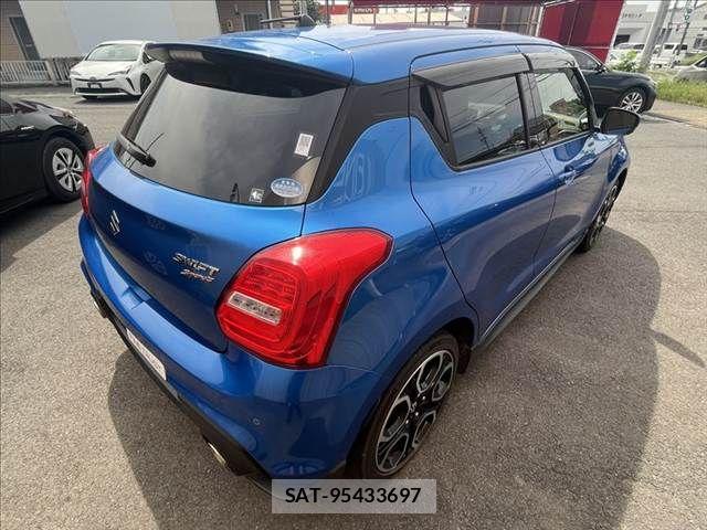 Suzuki SWIFT 2020-06 8882459-15
