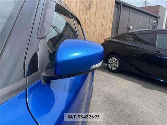 Suzuki SWIFT 2020-06 8882459-23