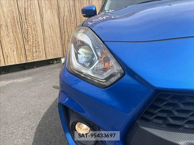 Suzuki SWIFT 2020-06 8882459-28
