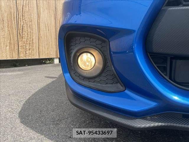 Suzuki SWIFT 2020-06 8882459-29