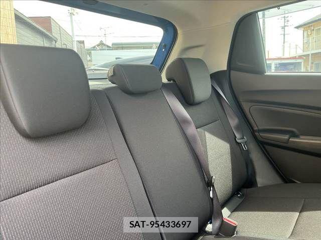 Suzuki SWIFT 2020-06 8882459-6