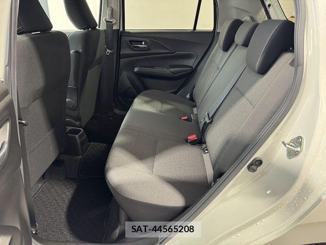Suzuki SWIFT 2024-01 8882452-11