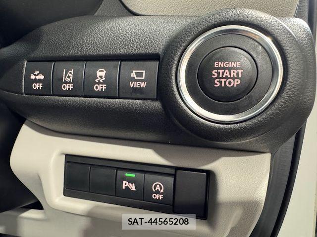 Suzuki SWIFT 2024-01 8882452-18