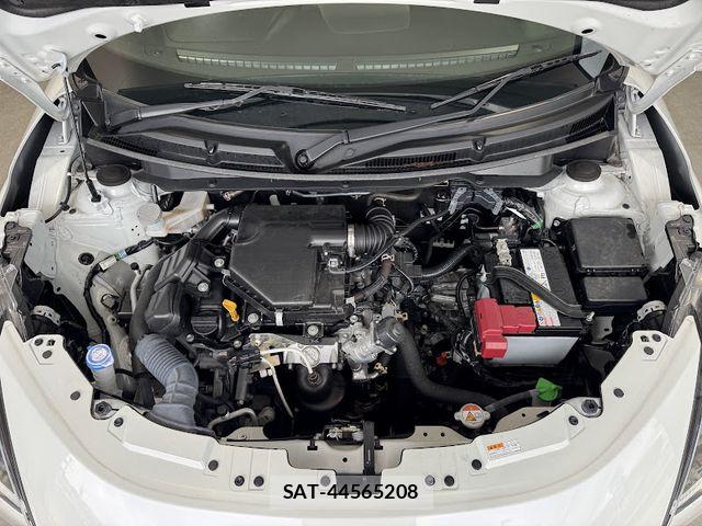 Suzuki SWIFT 2024-01 8882452-6
