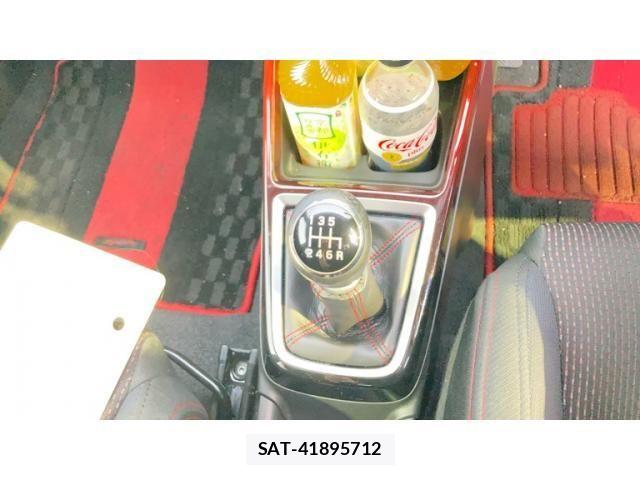 Suzuki SWIFT 2018-11 8882458-9