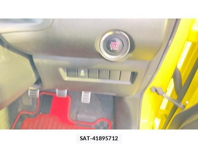 Suzuki SWIFT 2018-11 8882458-5