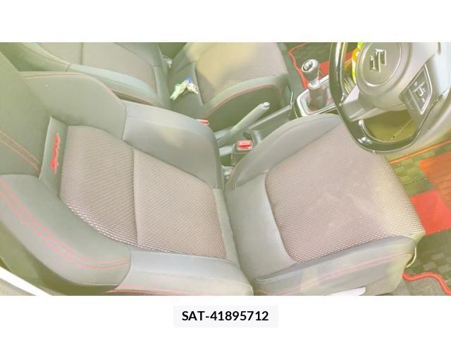 Suzuki SWIFT 2018-11 8882458-7