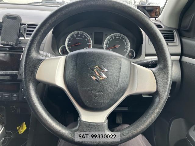 Suzuki SWIFT 2011-10 8882477-10