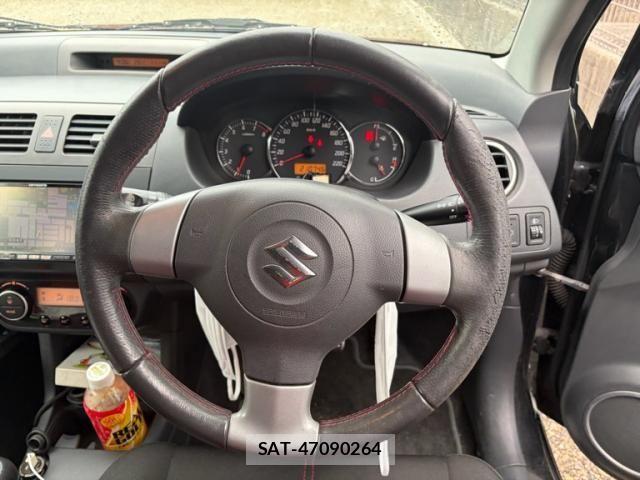 Suzuki SWIFT 2007-10 8882474-12
