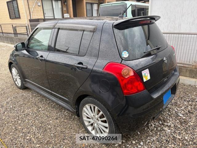 Suzuki SWIFT 2007-10 8882474-3