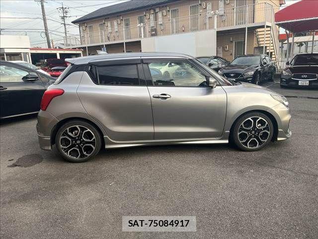 Suzuki SWIFT 2021-10 8882451-12