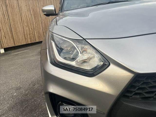 Suzuki SWIFT 2021-10 8882451-18
