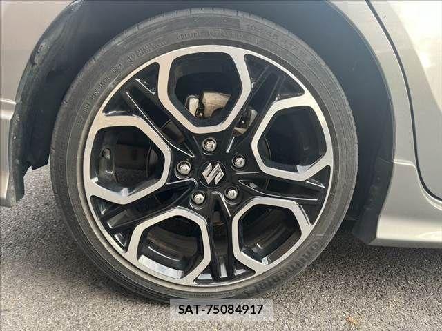 Suzuki SWIFT 2021-10 8882451-24