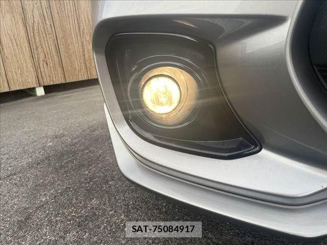 Suzuki SWIFT 2021-10 8882451-27