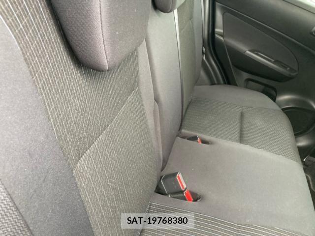 Suzuki SWIFT 2016-05 8882468-13