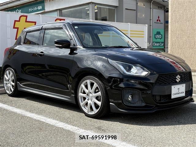 Suzuki SWIFT 2019-02 8882456-1