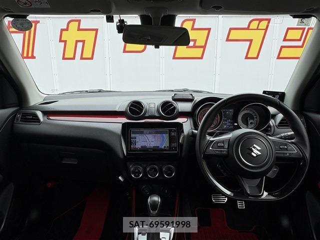 Suzuki SWIFT 2019-02 8882456-26