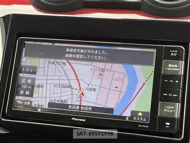 Suzuki SWIFT 2019-02 8882456-27