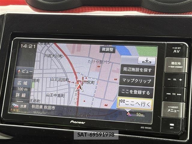 Suzuki SWIFT 2019-02 8882456-29