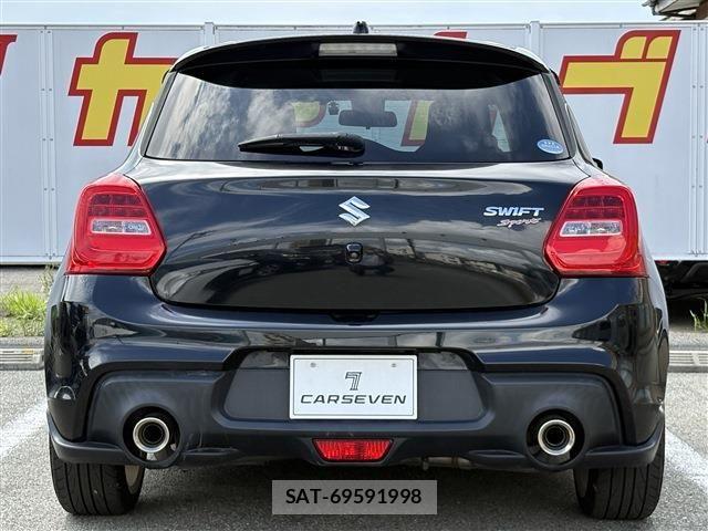 Suzuki SWIFT 2019-02 8882456-5