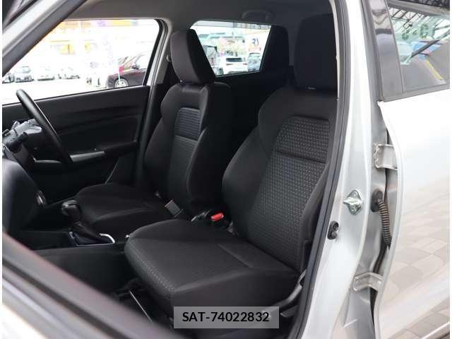 Suzuki SWIFT 2018-06 8882461-24