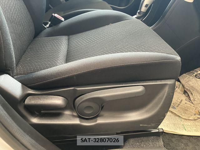 Suzuki SWIFT 2014-07 8884433-12