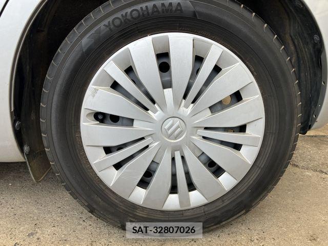 Suzuki SWIFT 2014-07 8884433-20