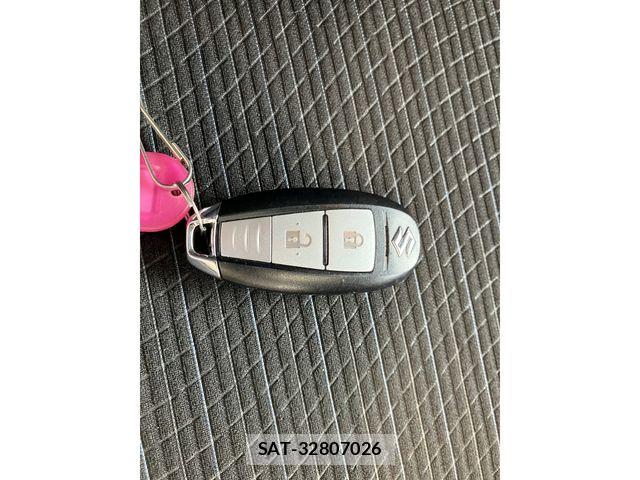 Suzuki SWIFT 2014-07 8884433-23