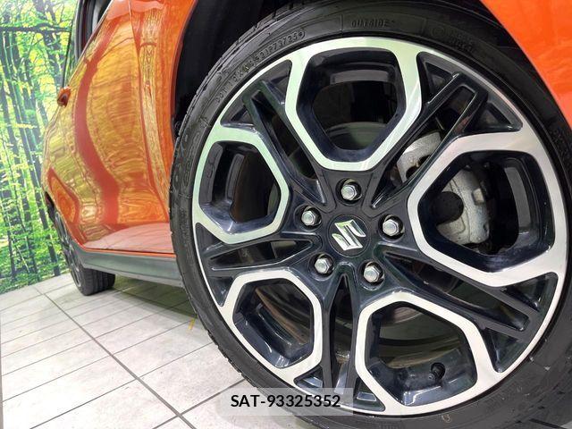Suzuki SWIFT 2021-02 8884425-12