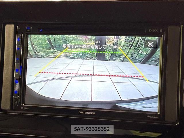 Suzuki SWIFT 2021-02 8884425-3