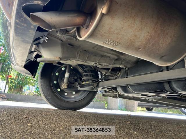 Suzuki SWIFT 2014-06 8884434-7