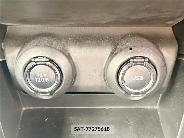 Suzuki SWIFT 2022-02 8884427-12