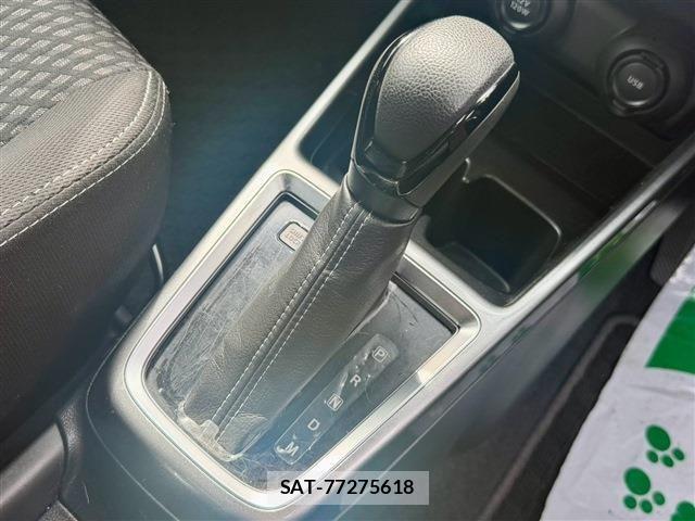 Suzuki SWIFT 2022-02 8884427-16